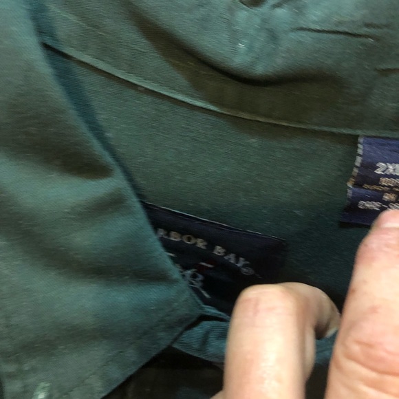 Button down - Picture 2 of 2